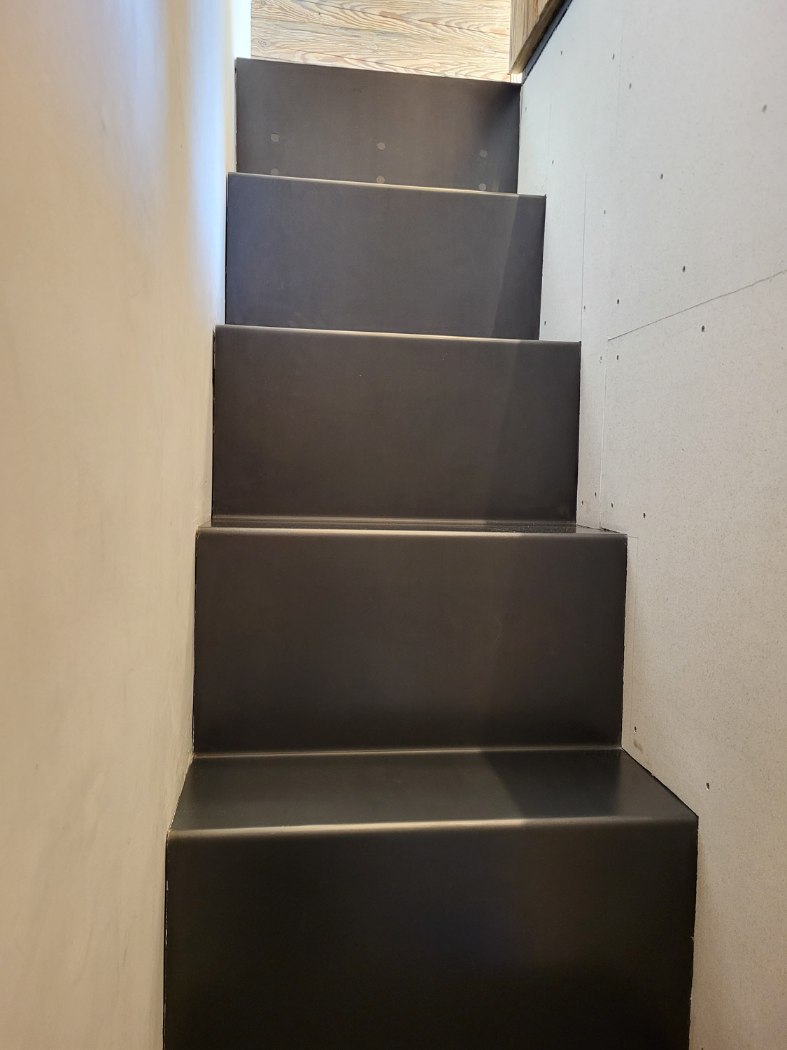 realmetal escalier main courante 48